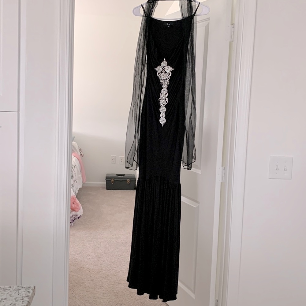 Sky designer gown bought in Vegas worn once .